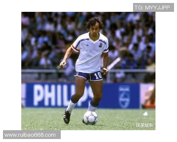 白人长发足球明星的传奇故事与辉煌成就揭秘