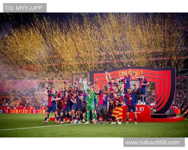 足球明星被恶搞P图视频曝光网友热议真假与创意之争